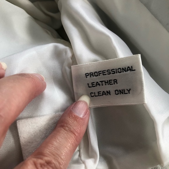 Yucatán Bay Vintage 80’s White Cropped Leather Jacket - Picture 10 of 12